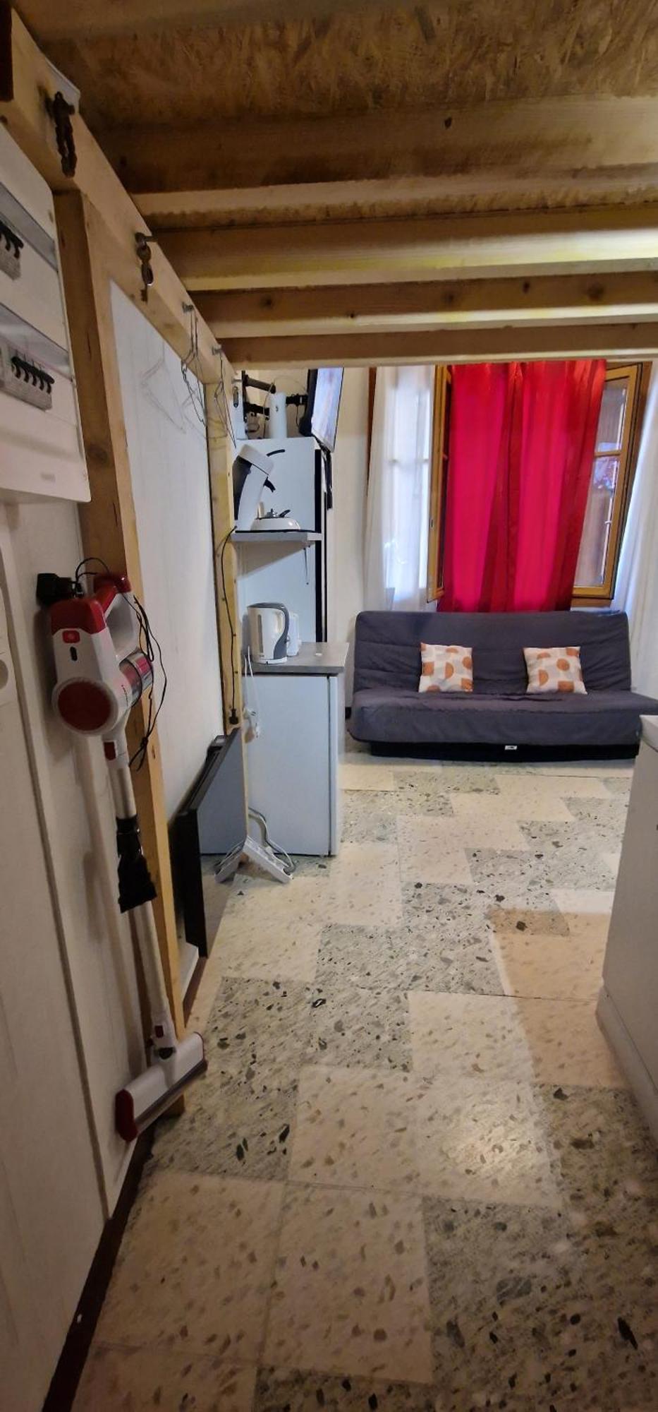 Beau Studio En Centre Ville ナルボンヌ エクステリア 写真